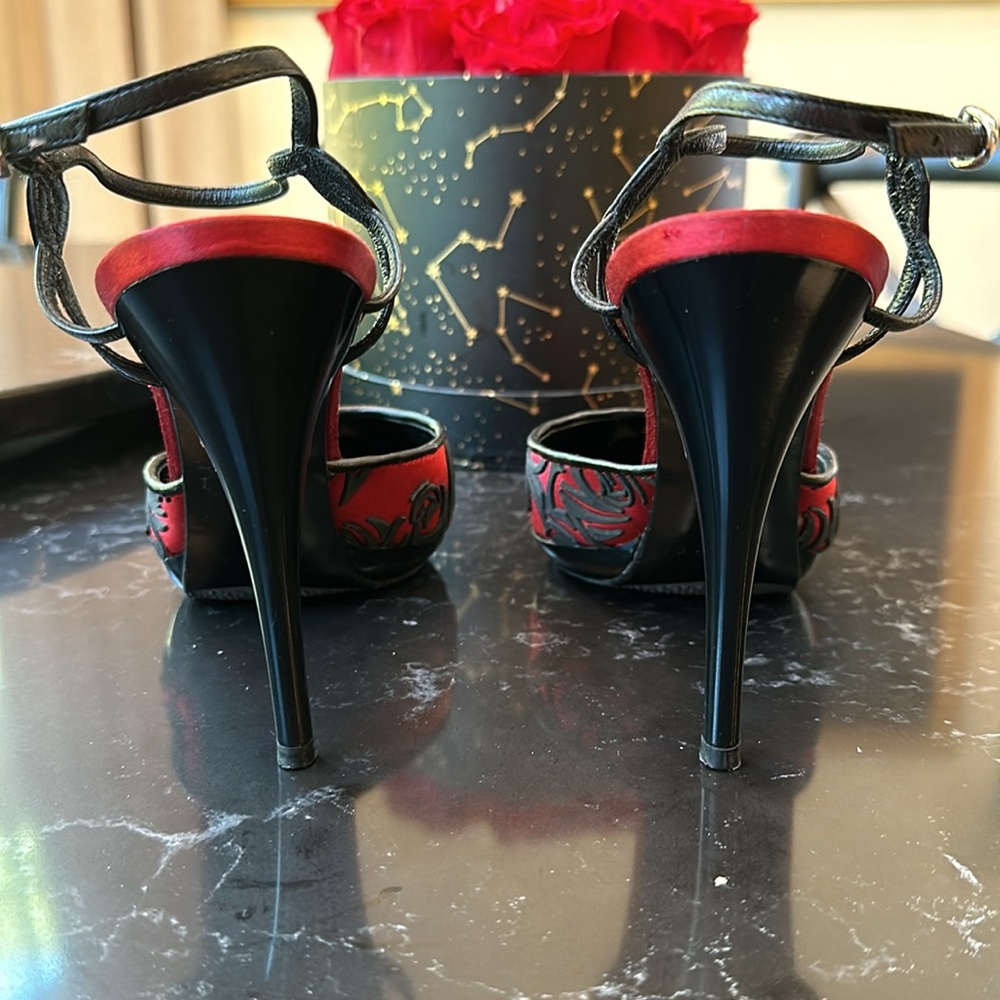 Casadei vintage red pumps - Picture 7 of 10